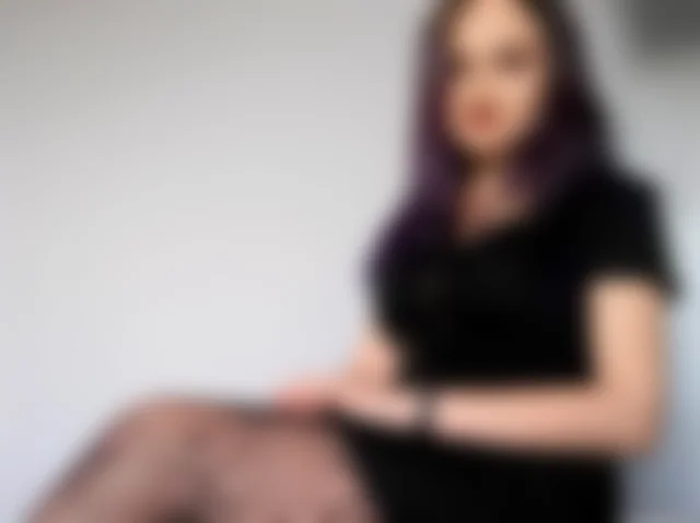 yenny image 3